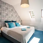 Manor House Inn,