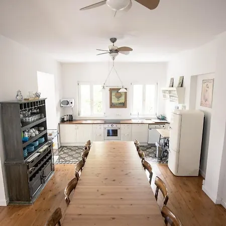Bed & Breakfast Manor Apartments, *