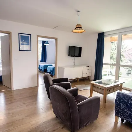 Manor House Inn, 3* Csopak